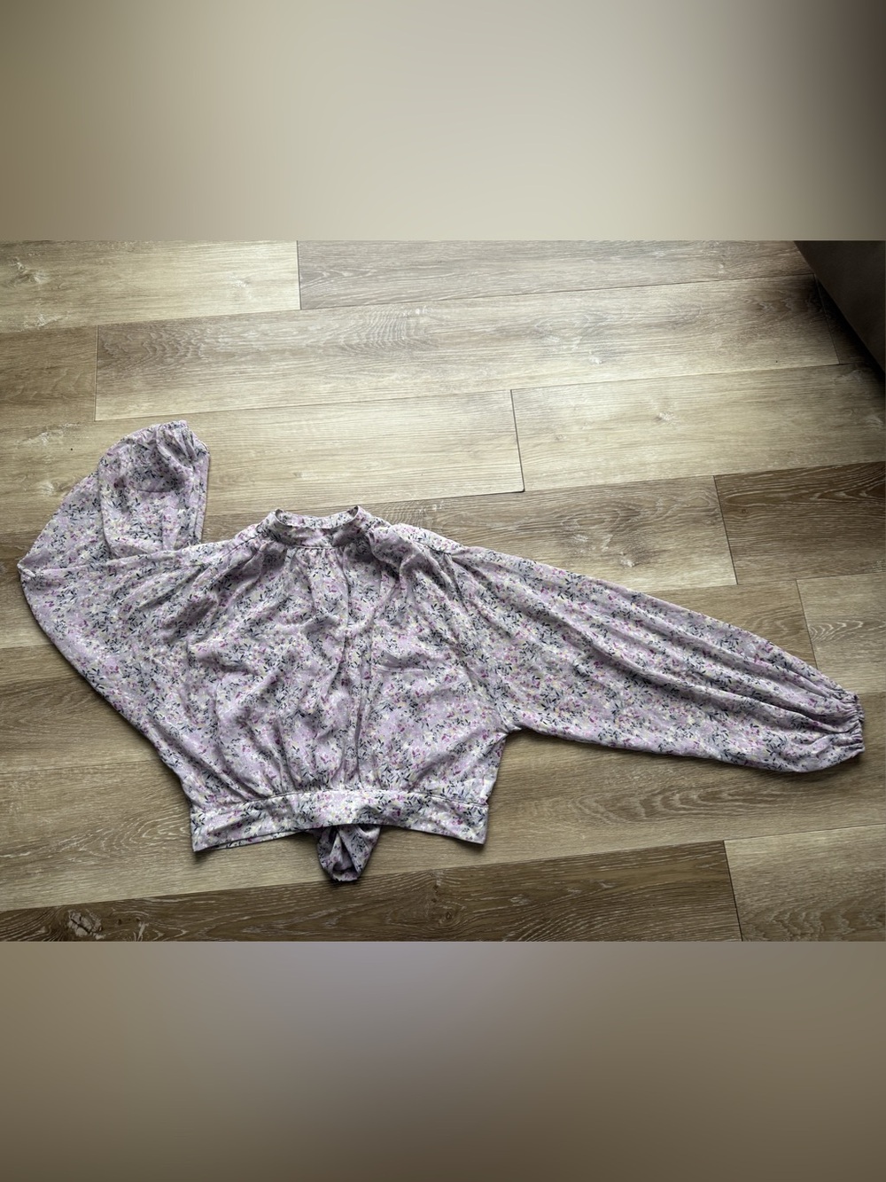 Floral Blouse in lavender Like New